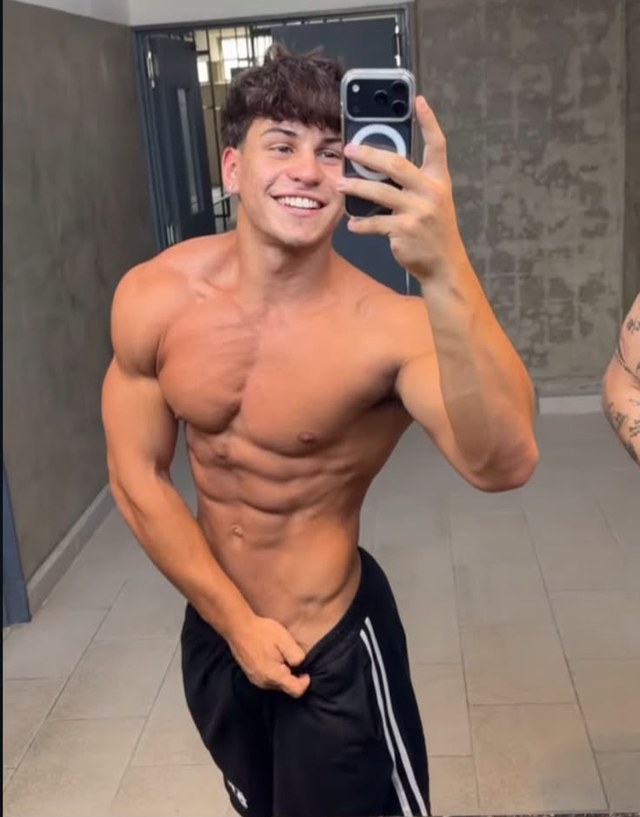 Lichi, 20 — Hipertrofia · Push/Pull/Legs